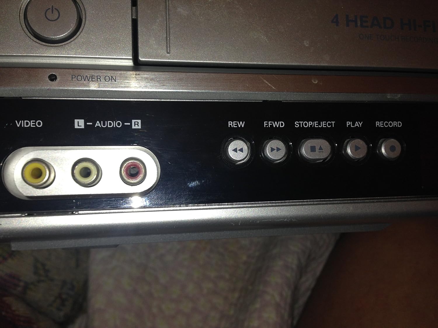 DVD/VCR Combo A2242