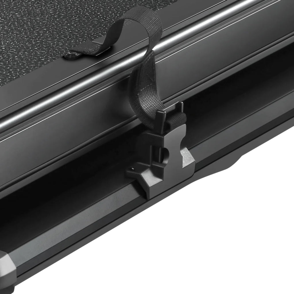 Hard Tri Fold Truck Bed Tonneau Cover J9013