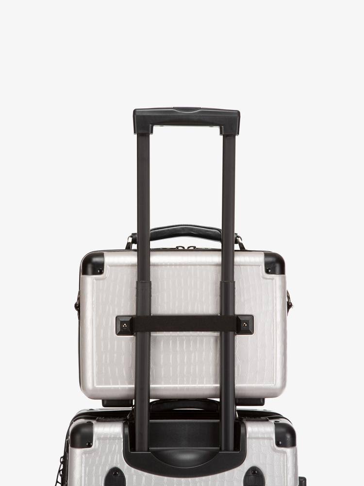 Nude Vanity Case K14545