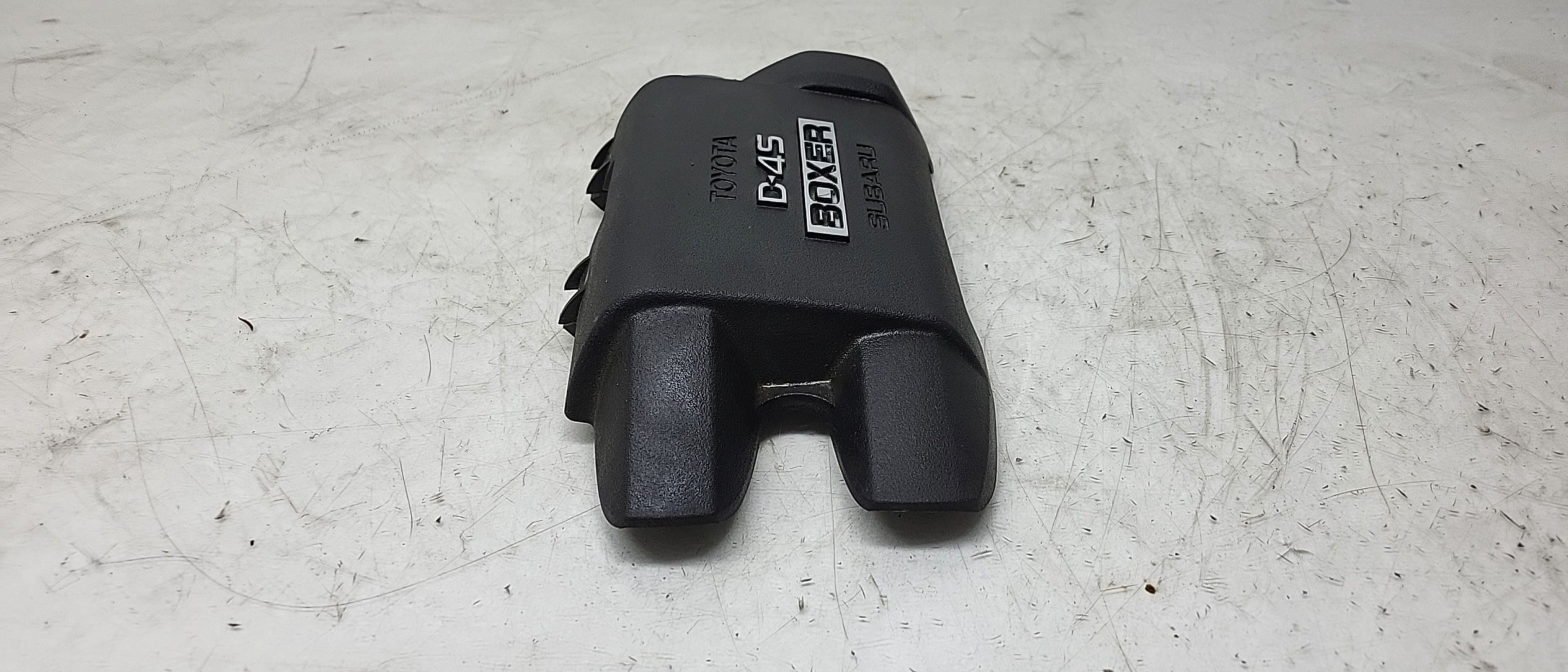 Pre-Owned 13 2013 Subaru BRZ Engine Cover 2.0L OEM X30193