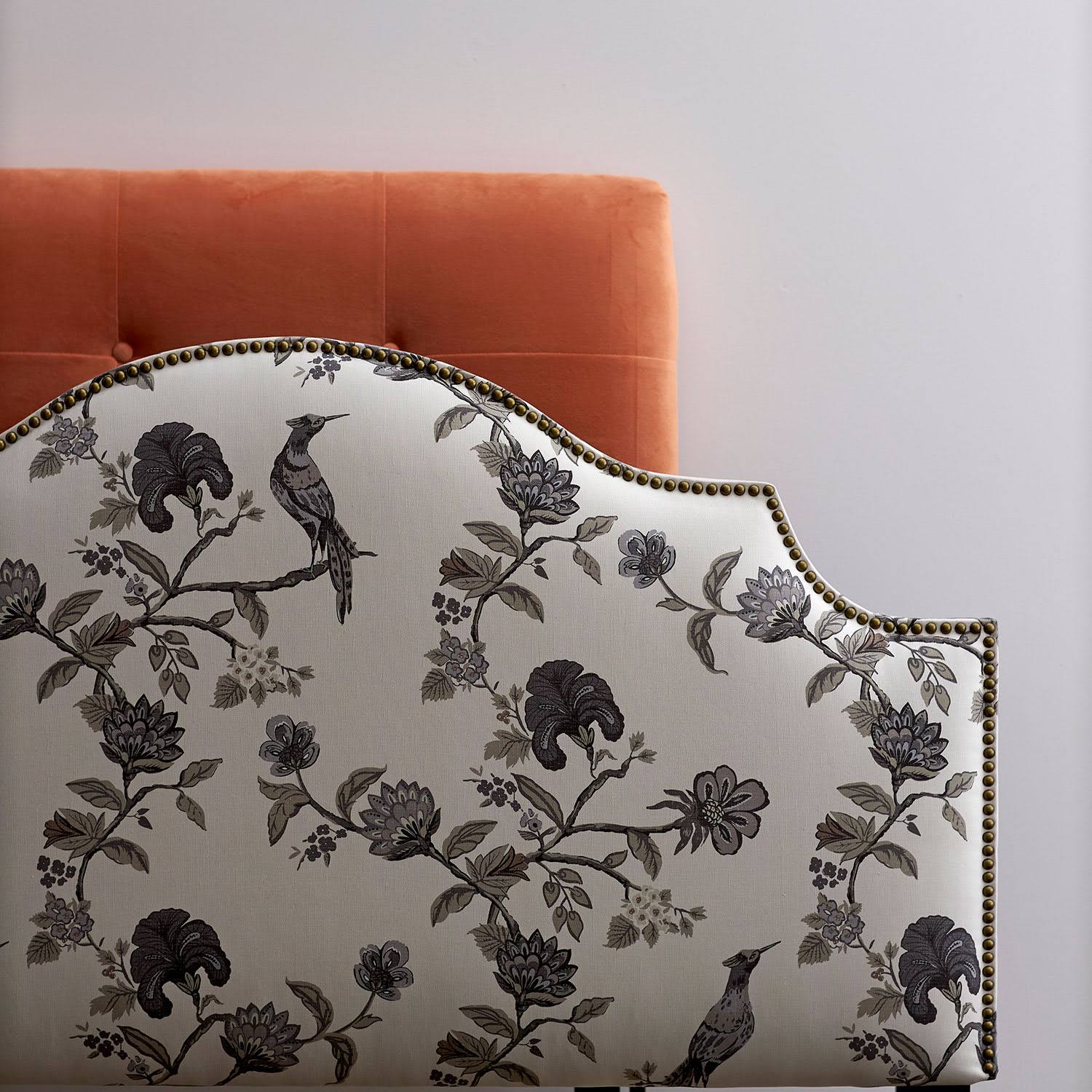 Twin Headboard in Premier Platinum C385144