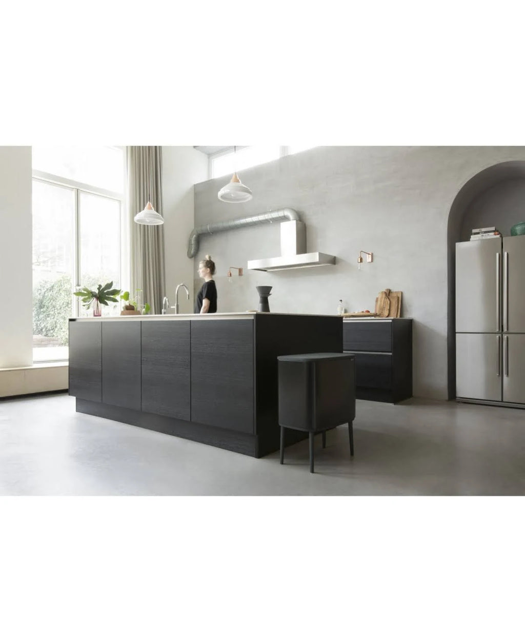 Black Touch Top Trash Can N689439