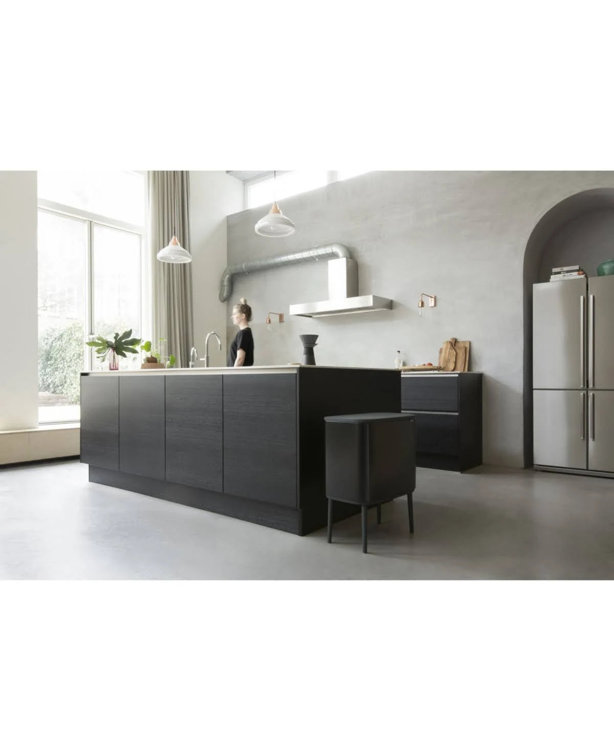 Black Touch Top Trash Can N689439