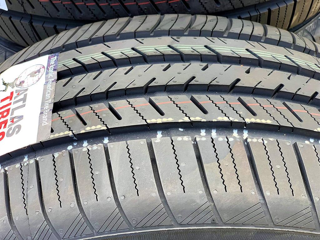 All-Season High Performance Radial Tire 205/40R18 86W XL BSW Q782165