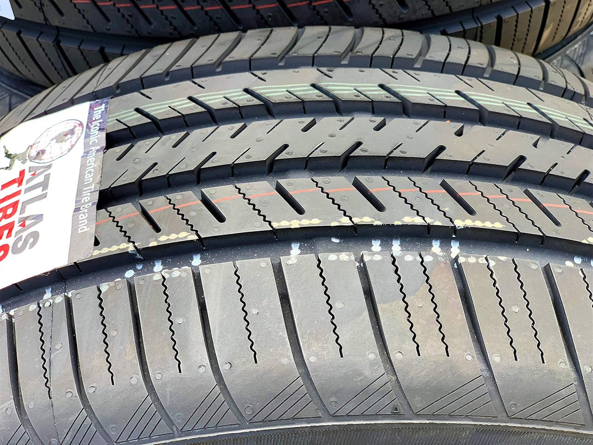 All-Season High Performance Radial Tire 205/40R18 86W XL BSW Q782165