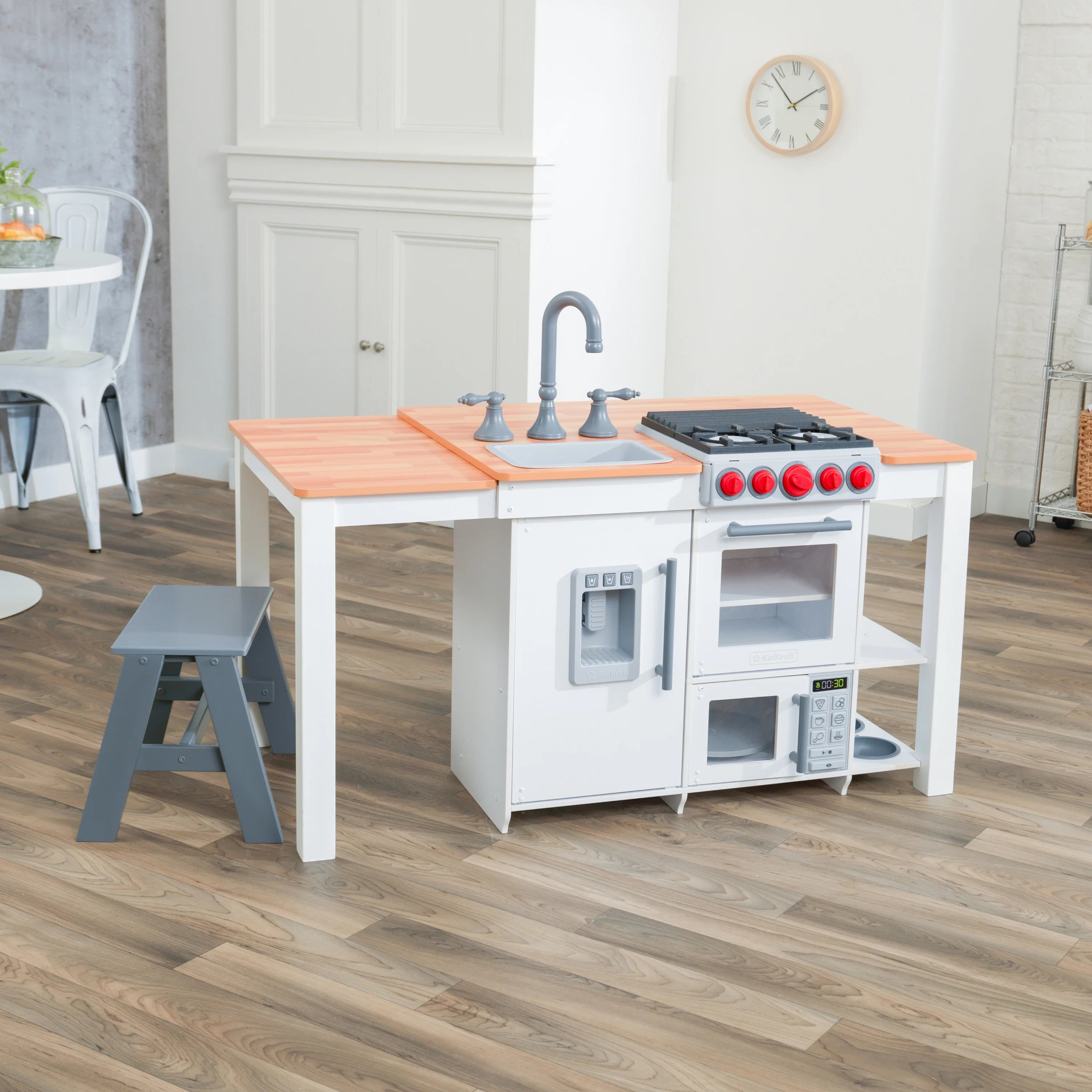 White Wooden Play Kitchen with Lights and Sounds L79927