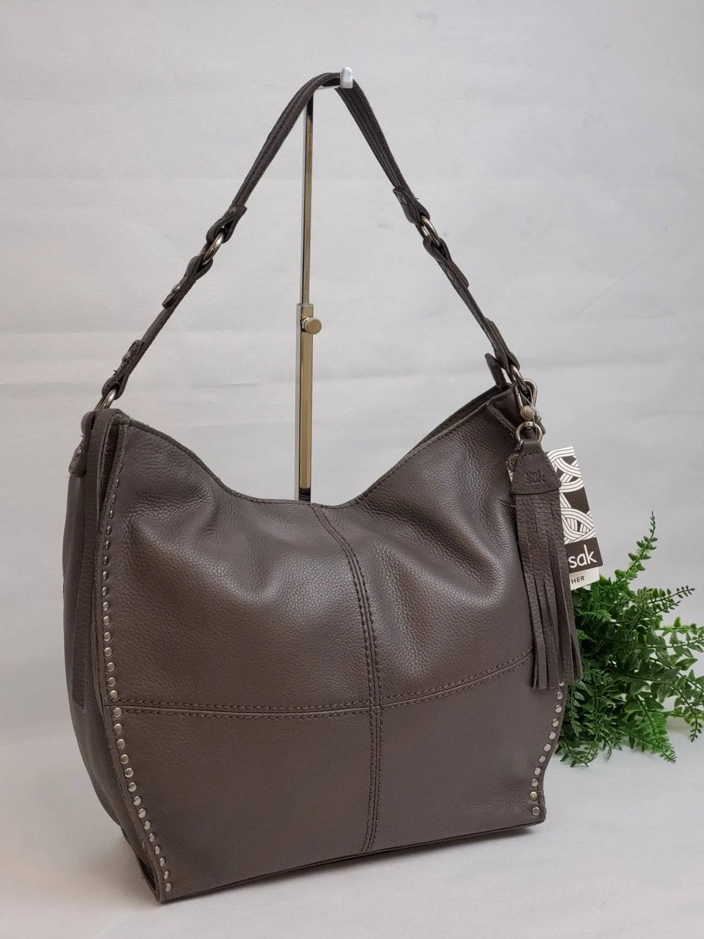 Silverlake Leather Hobo F573