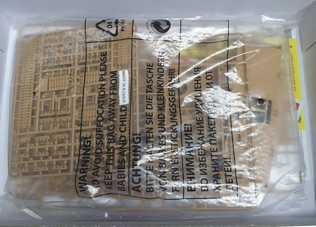 German Elefant Sd.Kfz.184 Tank Plastic Model Kit W97111