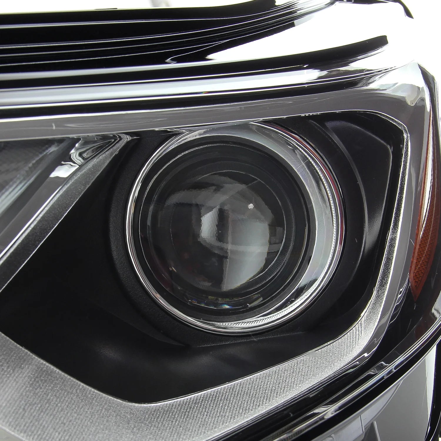 Chrome LED DRL Headlight Driver Left Side E614893