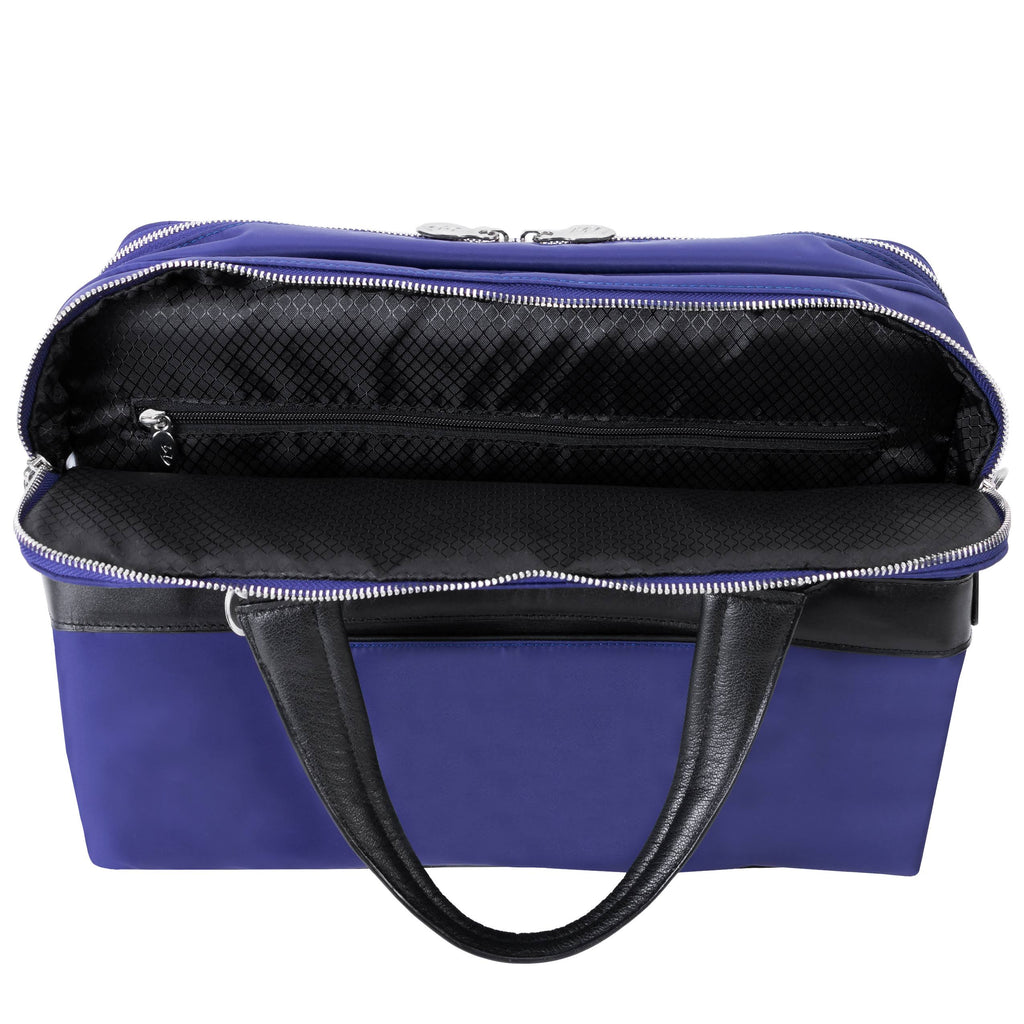 Notebook carrying case R831