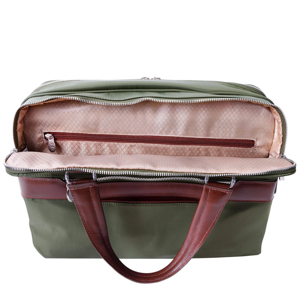 Notebook carrying case R831